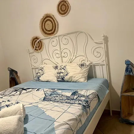 Mare Monte 2 * Parasporos