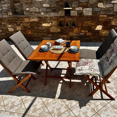 Apartment Mare Monte 2 *