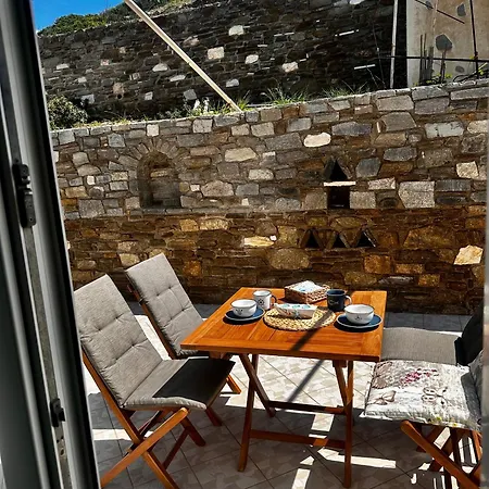 Mare Monte 2 * Parasporos