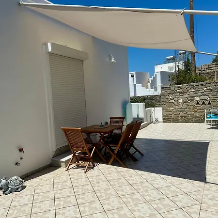 Mare Monte 2 Apartment Parasporos